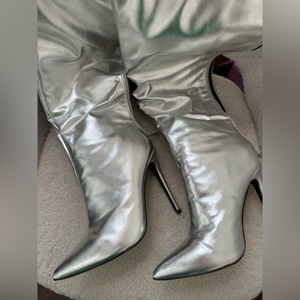 Silver Faux Leather Pointed High Heel Over The Knee Boot - Picture 4 of 8